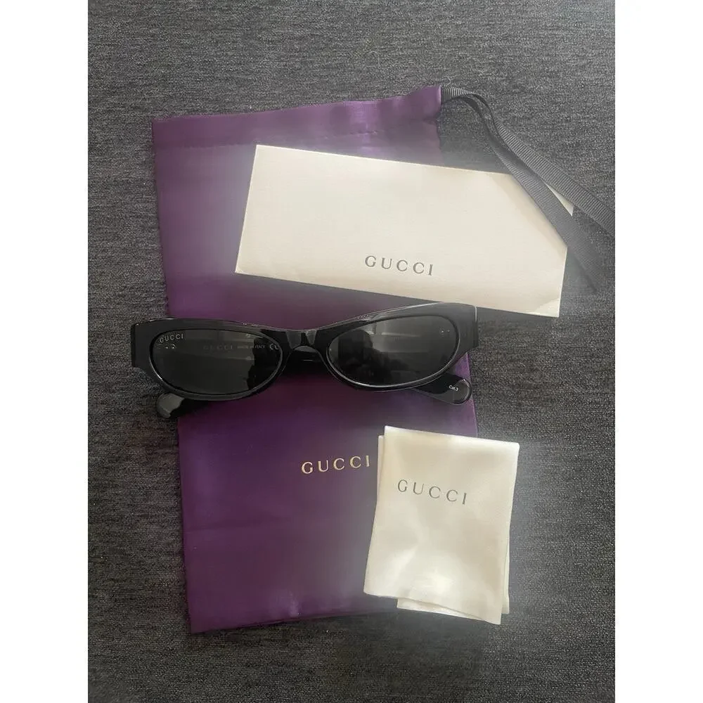 GUCCI Cat Eye Sunglasses Black Narrow Logo Gg1635S Runway Mask Unisex 003 NEW